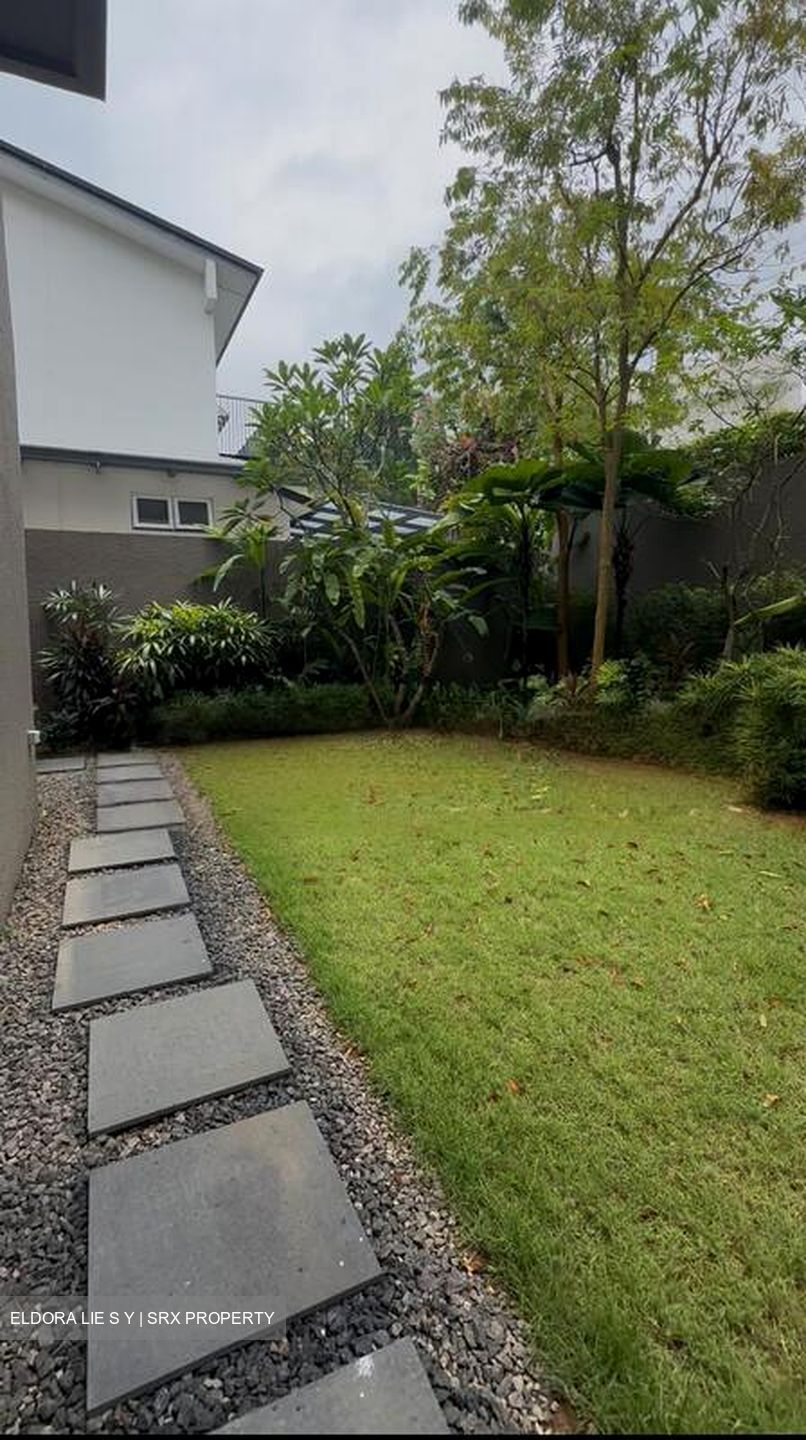 Coronation Road West (D10), Detached #486361001